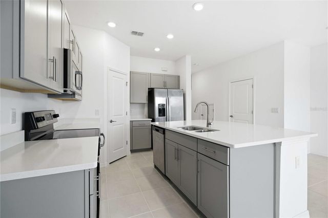 11731 GLENSIDE TERRACE, Palmetto, FL 34221