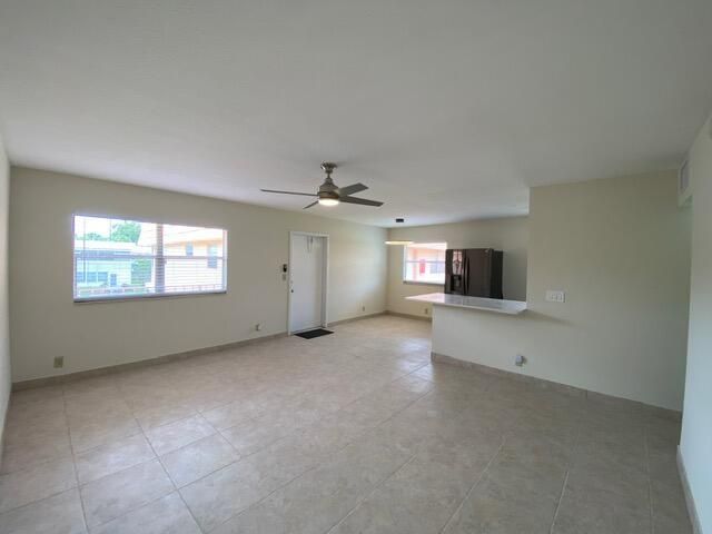668 Saxony N, Delray Beach, FL 33446