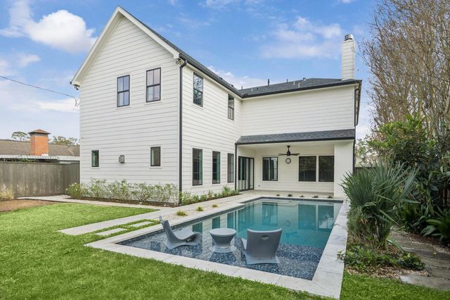 4219 Alba Road, Houston, TX 77018