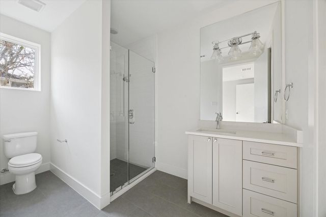 4219 Alba Road, Houston, TX 77018