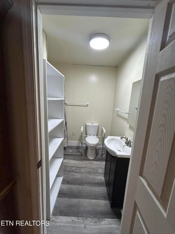 610 Bennett Street St, Sweetwater, TN 37874