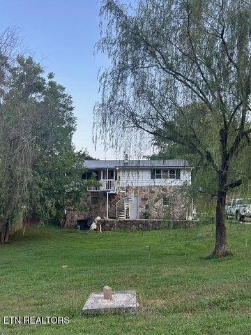 610 Bennett Street St, Sweetwater, TN 37874