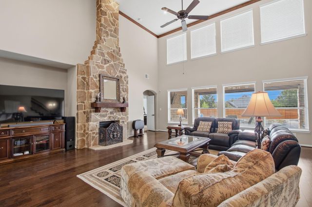 10458 Waterstone Estates Court, Tomball, TX 77375
