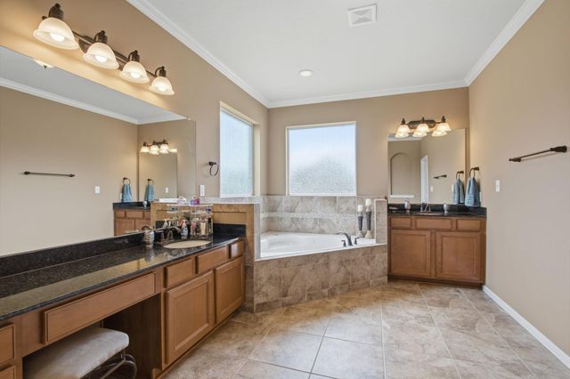 10458 Waterstone Estates Court, Tomball, TX 77375