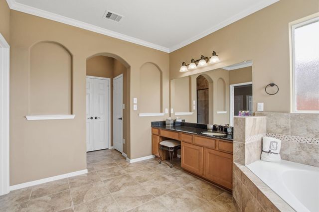 10458 Waterstone Estates Court, Tomball, TX 77375