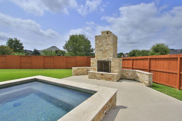 10458 Waterstone Estates Court, Tomball, TX 77375