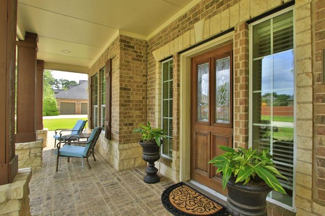 10458 Waterstone Estates Court, Tomball, TX 77375