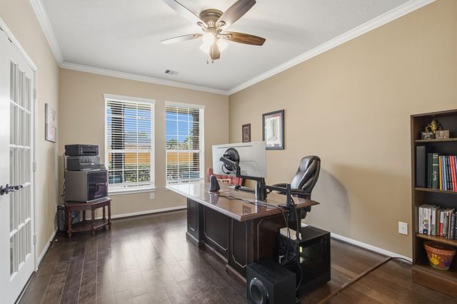 10458 Waterstone Estates Court, Tomball, TX 77375