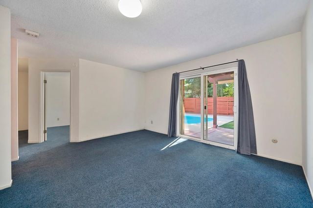 5033 Dory Way, Fair Oaks, CA 95628