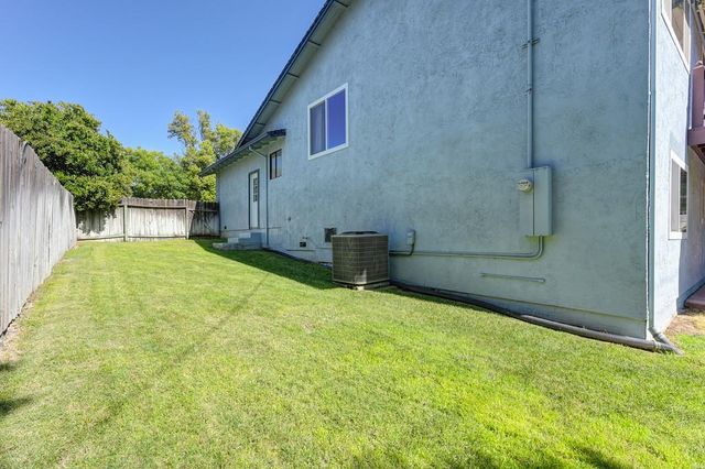 5033 Dory Way, Fair Oaks, CA 95628
