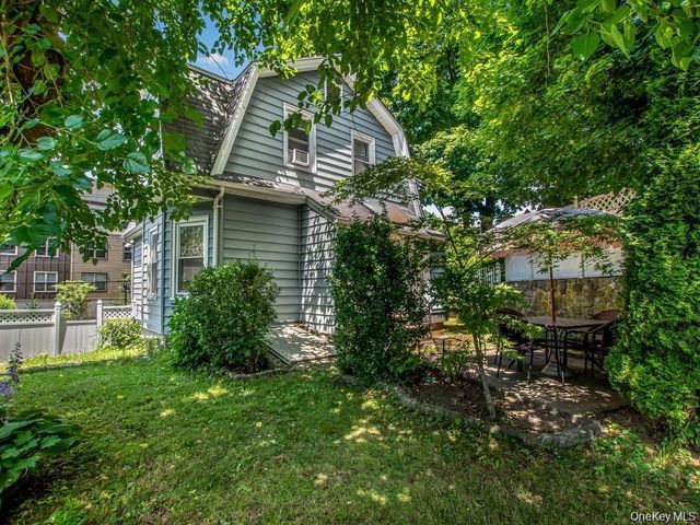 4 Depew Street, Pleasantville, NY 10570
