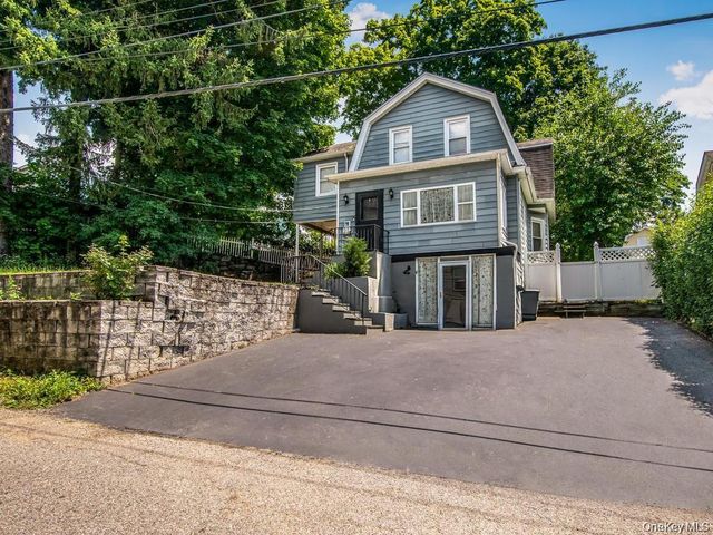 4 Depew Street, Pleasantville, NY 10570