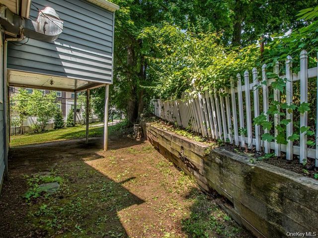 4 Depew Street, Pleasantville, NY 10570