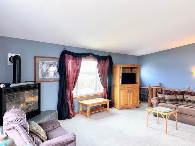 368 Highpointe Loop, Mcgregor, IA 52157