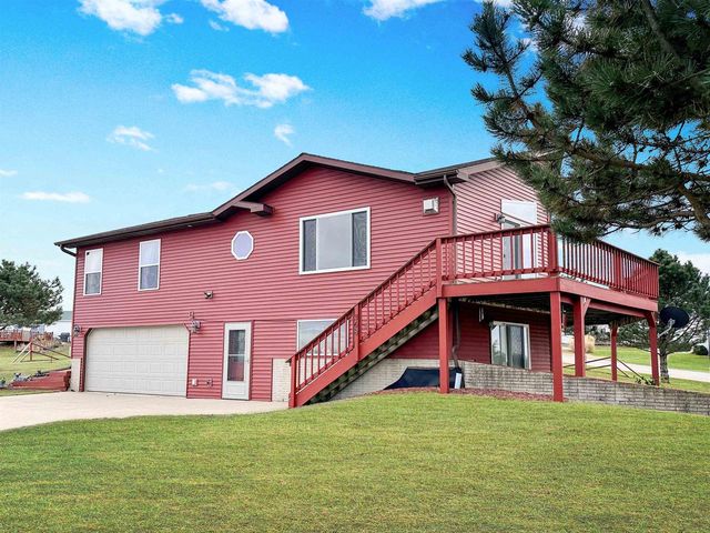 368 Highpointe Loop, Mcgregor, IA 52157