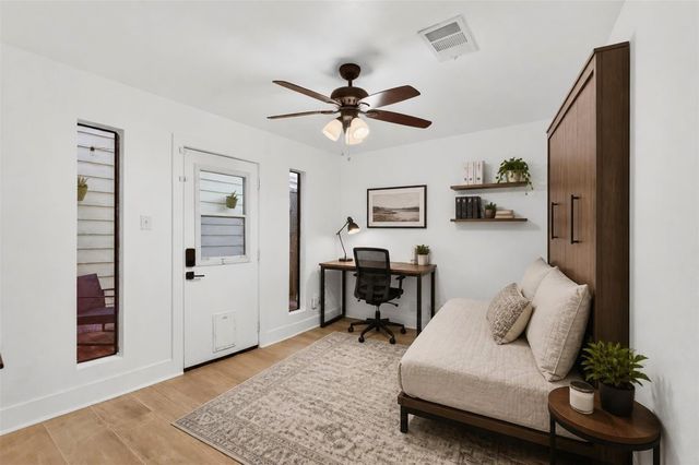 2716 Bagby Street, Houston, TX 77006