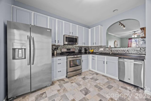 1125 Sienna Sand Way, Fort Mill, SC 29708