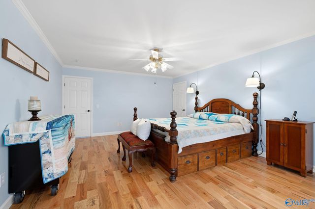 3018 Woodvue Road, Guntersville, AL 35976