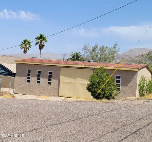 1097 S Stone Avenue, Superior, AZ 85173