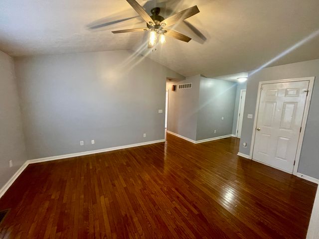 409 Briar Patch Lane, Frankfort, KY 40601