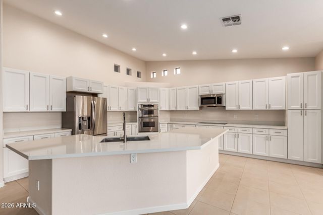 24321 S ANGORA Drive, Sun Lakes, AZ 85248
