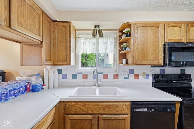 3220 Lacy Court, Indianapolis, IN 46227