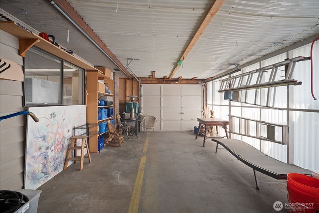 1781 NE 11th Avenue, Oak Harbor, WA 98277