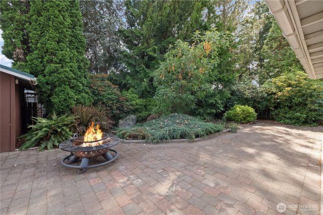 1781 NE 11th Avenue, Oak Harbor, WA 98277