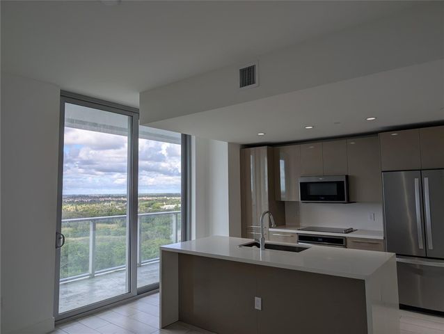 2000 Metropica Way 1501, Sunrise, FL 33323