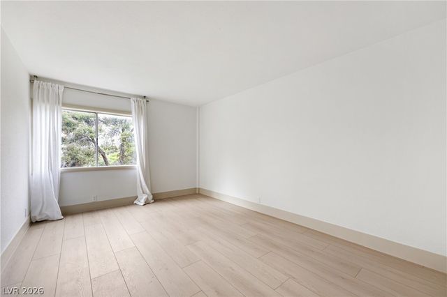 750 South Royal Crest Circle 344, Las Vegas, NV 89169