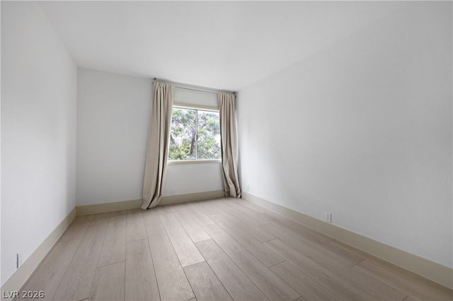 750 South Royal Crest Circle 344, Las Vegas, NV 89169