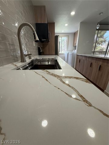 750 South Royal Crest Circle 344, Las Vegas, NV 89169