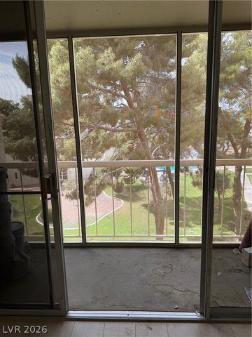 750 South Royal Crest Circle 344, Las Vegas, NV 89169