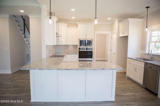 115 Brisbayne Circle, La Grange, NC 28551