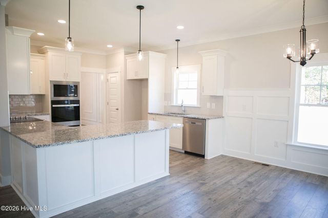 115 Brisbayne Circle, La Grange, NC 28551