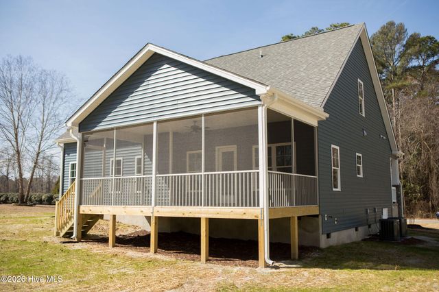 115 Brisbayne Circle, La Grange, NC 28551