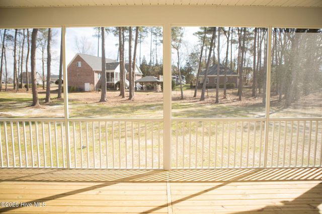 115 Brisbayne Circle, La Grange, NC 28551