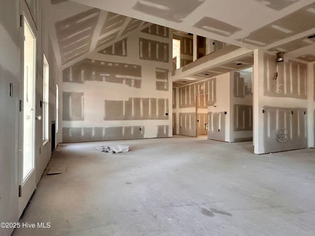 115 Brisbayne Circle, La Grange, NC 28551