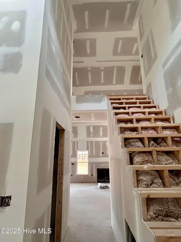 115 Brisbayne Circle, La Grange, NC 28551