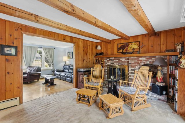 13 William Circle, Stratham, NH 03885