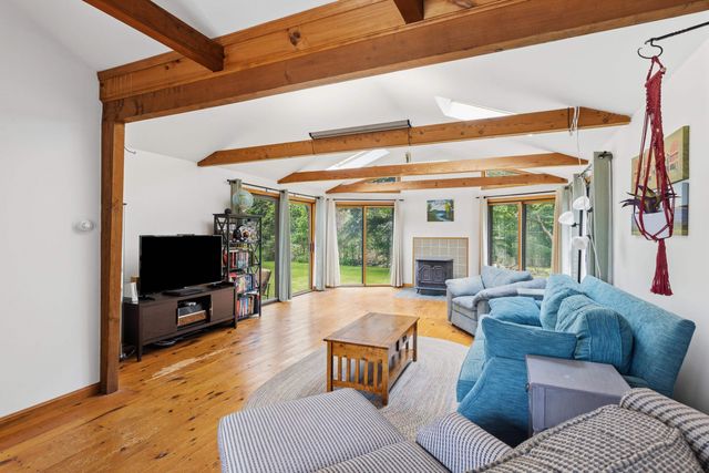 13 William Circle, Stratham, NH 03885
