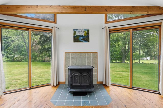 13 William Circle, Stratham, NH 03885
