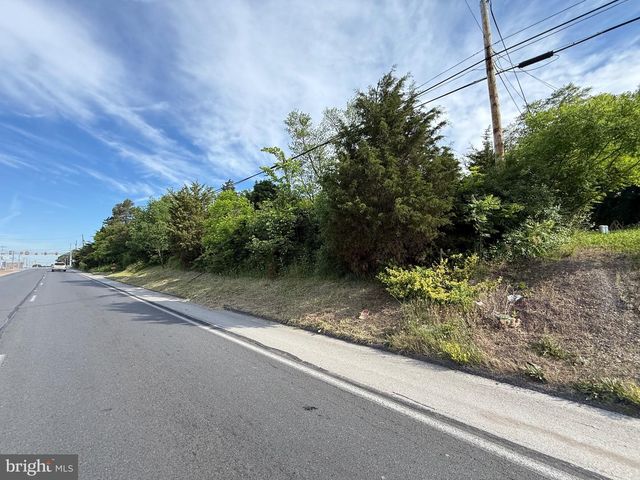 6621 W PERKIOMEN AVE, Birdsboro, PA 19508