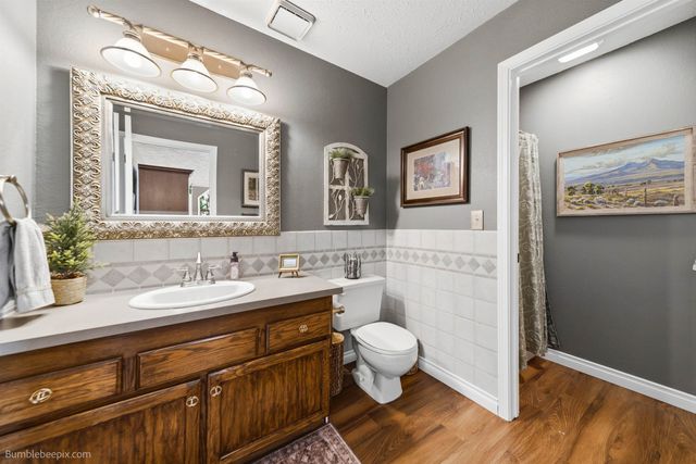 215 W Elcliff Ave, Spokane, WA 99218
