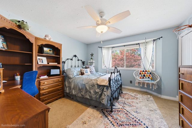 215 W Elcliff Ave, Spokane, WA 99218