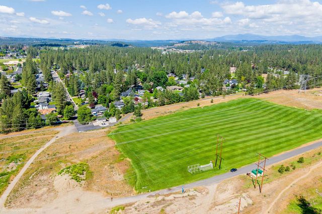 215 W Elcliff Ave, Spokane, WA 99218
