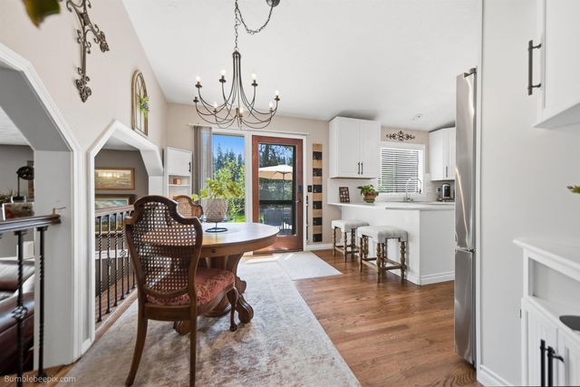 215 W Elcliff Ave, Spokane, WA 99218