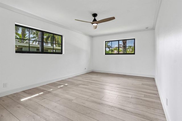 115 Bonnie Briar Lane, Delray Beach, FL 33444