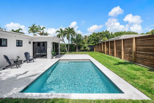 115 Bonnie Briar Lane, Delray Beach, FL 33444