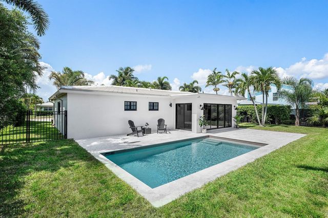 115 Bonnie Briar Lane, Delray Beach, FL 33444